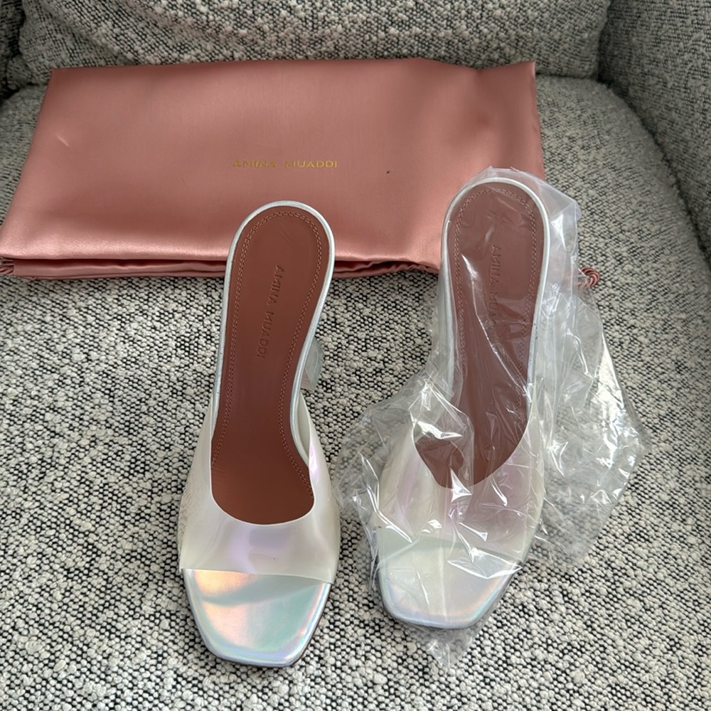 NWT NIB Amina Muaddi Lupita PVC Pearl Mules 35.5